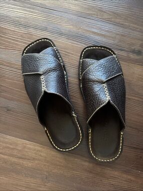 Cole Haan Dark Brown Leather Slides Made in Brazil. Price is firm🙏 Size 10